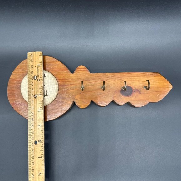 Vintage Wooden Key Holder Hooks Cross Stitch Retro Brown Wall Hanging Decor - Picture 8 of 9
